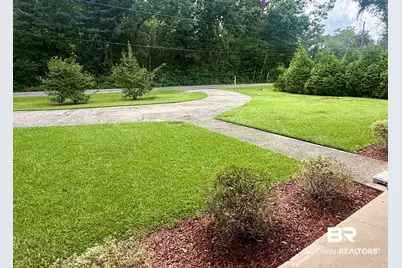 404 W Pedigo Ave, Foley, AL 36535 - Photo 3