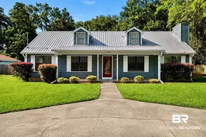 404 W Pedigo Ave, Foley, AL 36535 - Photo 1