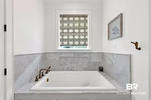 401 S Mobile St, Fairhope, AL 36532 - Photo 27