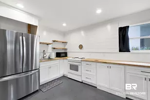 401 S Mobile St, Fairhope, AL 36532 - Photo 15