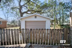 809 Moog Ave, Bay Minette, AL 36507 - Photo 7
