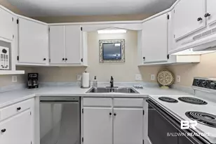 8540 Southwood Ct, Fairhope, AL 36532 - Photo 9