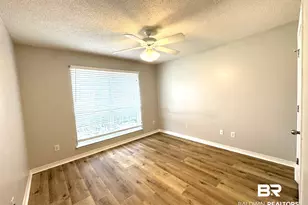 9964 Hollowbrook Ave, Fairhope, AL 36532 - Photo 5