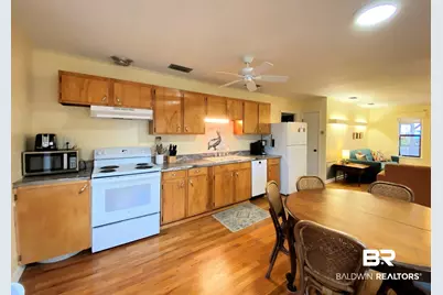 106 Ryan Ct, Dauphin Island, AL 36526 - Photo 5