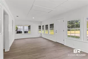 1605 Woodley Rd, Mobile, AL 36618 - Photo 9