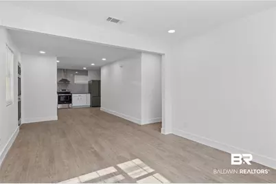 1605 Woodley Rd, Mobile, AL 36618 - Photo 5
