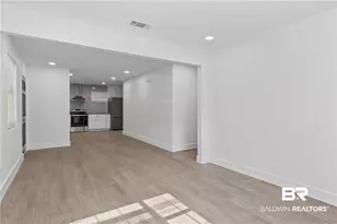 1605 Woodley Rd, Mobile, AL 36618 - Photo 5