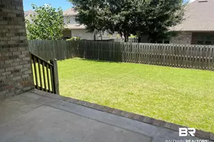 253 Hawthorne Cir, Fairhope, AL 36532 - Photo 13