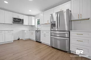 2592 Wagon Tongue Dr, Mobile, AL 36695 - Photo 7