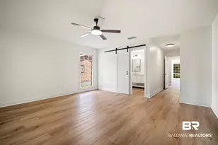 301 E Indian Creek Dr, Mobile, AL 36607 - Photo 15
