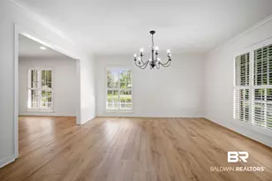 301 E Indian Creek Dr, Mobile, AL 36607 - Photo 5