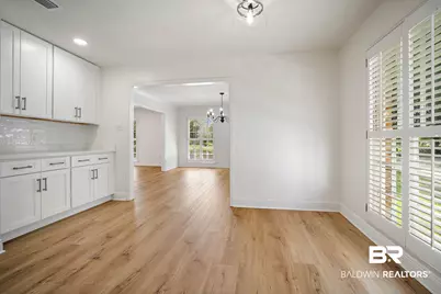 301 E Indian Creek Drive, Mobile, AL 36607 - Photo 7