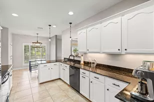 16298 Hampstead Ct, Fairhope, AL 36532 - Photo 11