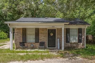 1933 Pallister Pl, Mobile, AL 36618 - Photo 1