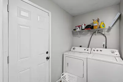 1933 Pallister Pl, Mobile, AL 36618 - Photo 17