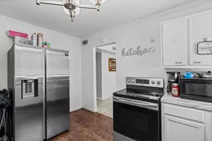 458 Yevonne Curve, Mobile, AL 36609 - Photo 5