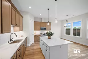 7029 Lake View Dr, Gulf Shores, AL 36542 - Photo 15