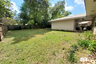 411 W Persimmon Ave, Foley, AL 36535 - Photo 37
