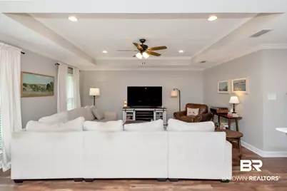 1102 Pinemont Dr, Mobile, AL 36609 - Photo 5
