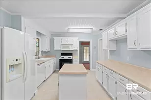 404 NW 3rd St, Summerdale, AL 36580 - Photo 9
