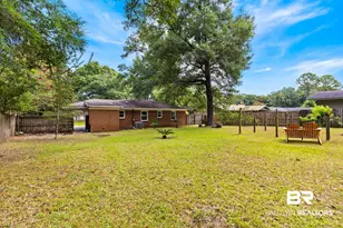 5609 Diane Dr, Mobile, AL 36618 - Photo 13