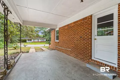 5609 Diane Drive, Mobile, AL 36618 - Photo 9