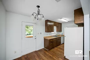 388 Pecan Ave, Fairhope, AL 36532 - Photo 7