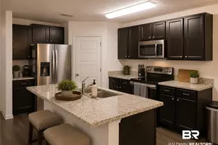 10410 Shetland Dr, Spanish Fort, AL 36527 - Photo 3