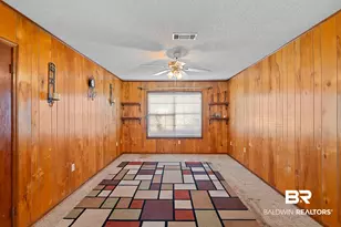 1901 N Juniper St, Foley, AL 36535 - Photo 11