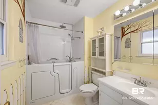 224 Shoreland Cir, Gulf Shores, AL 36542 - Photo 15