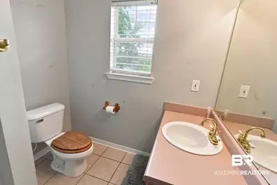 2250 Dog River Court, Mobile, AL 36605 - Photo 9