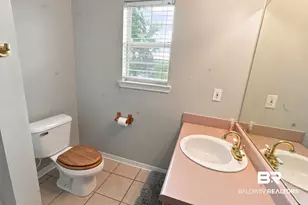 2250 Dog River Ct, Mobile, AL 36605 - Photo 9