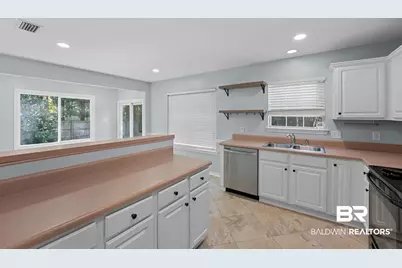 836 Willow Pointe Drive E, Mobile, AL 36695 - Photo 9