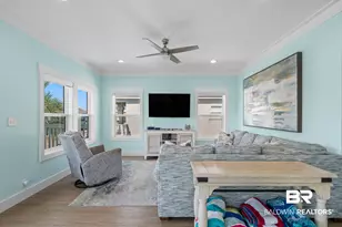 545 Harbor Light Cir, Gulf Shores, AL 36542 - Photo 9