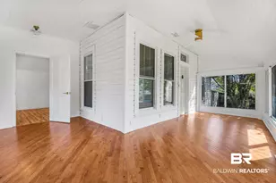 217 S Mobile St, Fairhope, AL 36532 - Photo 5