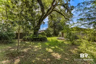 217 S Mobile St, Fairhope, AL 36532 - Photo 63