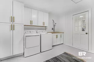 217 S Mobile St, Fairhope, AL 36532 - Photo 29