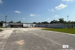 509 E Section Ave, Foley, AL 36535 - Photo 1