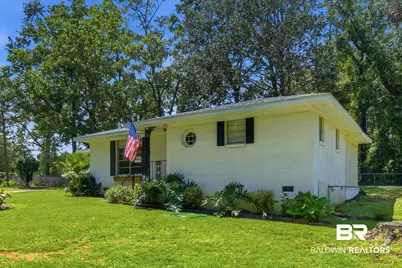1001 E 9th St, Bay Minette, AL 36507 - Photo 3