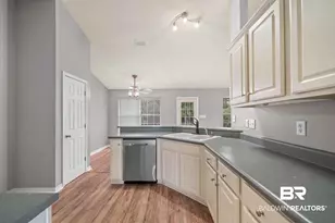 582 Park Ave, Foley, AL 36535 - Photo 11