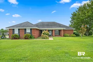 582 Park Ave, Foley, AL 36535 - Photo 1