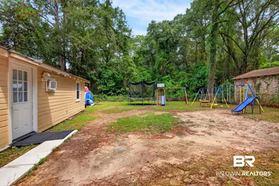 5852 University Avenue, Mobile, AL 36618 - Photo 11