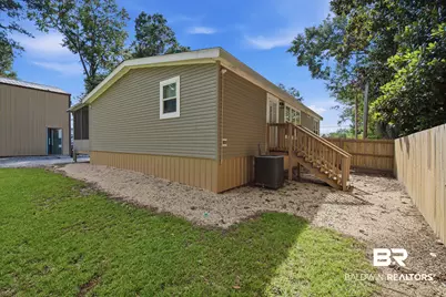 9422 Seabright Avenue, Elberta, AL 36530 - Photo 5