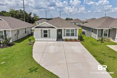 1112 S Bay Street, Foley, AL 36535 - Photo 1