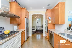 300 Perdido Ave, Fairhope, AL 36532 - Photo 15