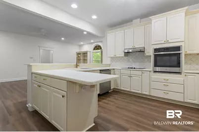 100 Worchester Drive, Daphne, AL 36526 - Photo 9