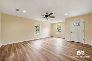 228 W 16th St, Bay Minette, AL 36507 - Photo 9