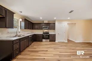 228 W 16th St, Bay Minette, AL 36507 - Photo 15