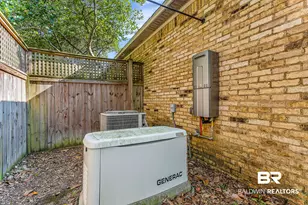 660 Bellangee Ave, Fairhope, AL 36532 - Photo 21