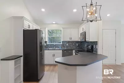 5007 Shoshone Drive, Pensacola, FL 32507 - Photo 15